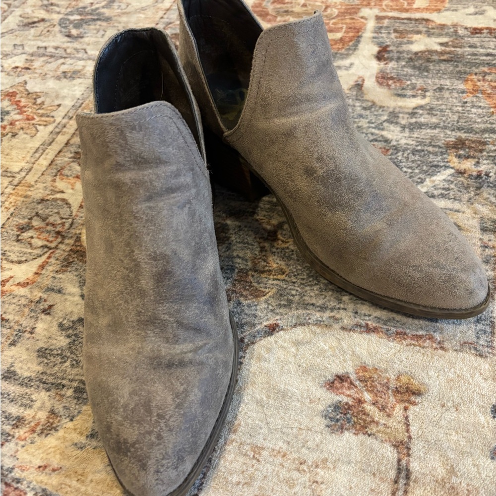 Women’s Suede Ankle Booties